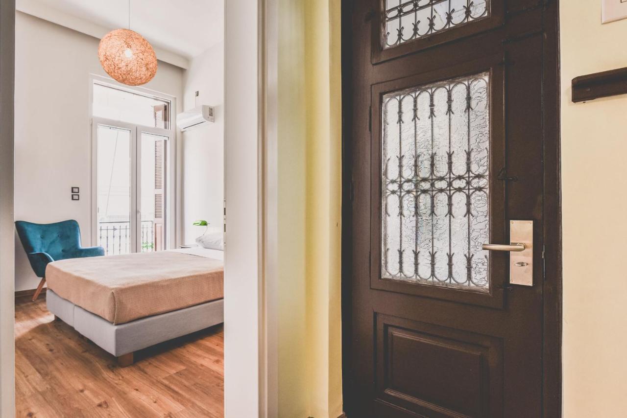Neoclassical Apartment Near Acropolis - Livingstone Crystal Athen Eksteriør billede